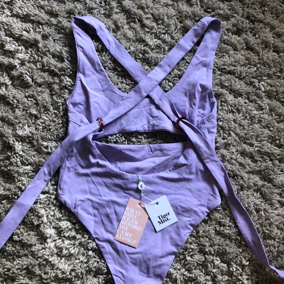 NWT Tiger Mist cutout bodysuit - Picture 6 of 8